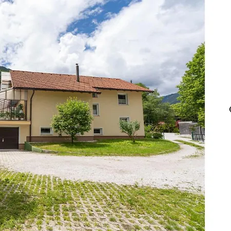 Gorski Biser Homestay Mojstrana
