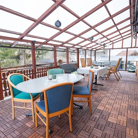 Gorski Biser Rum i privatbostad