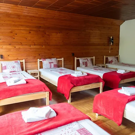 Gorski Biser Nastanitev v družini Mojstrana