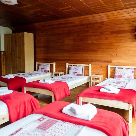 Gorski Biser Nastanitev v družini