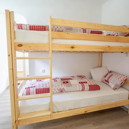 Gorski Biser Homestay Mojstrana